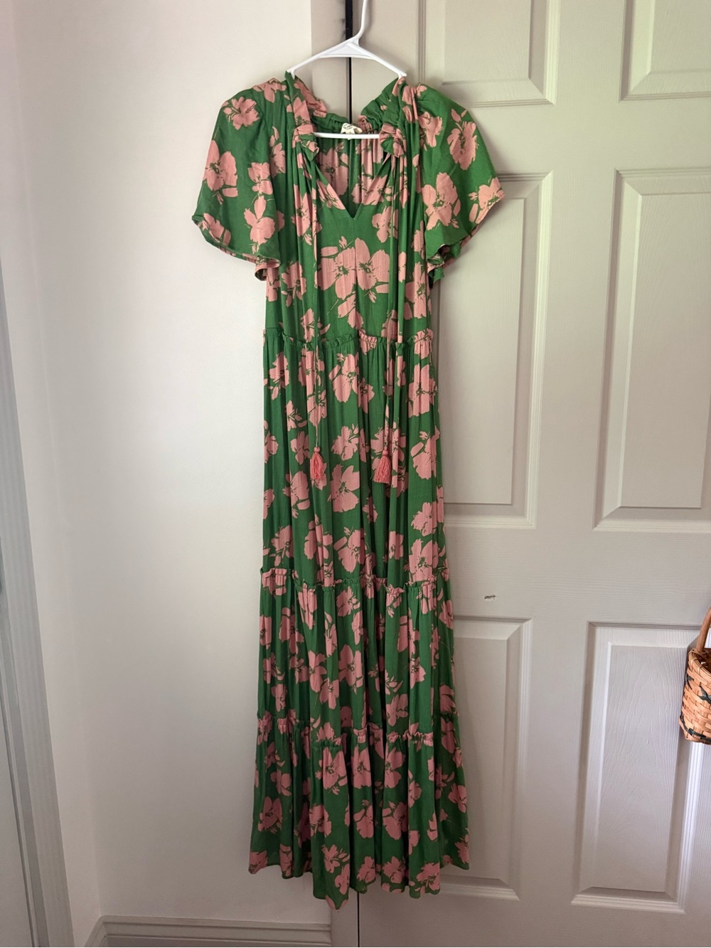easel Green Maxi Dress with Pink Floral Print